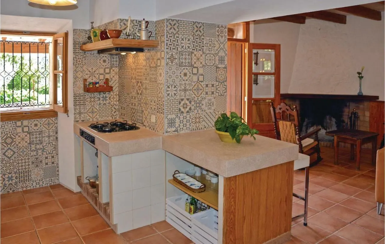 Nice Home In Portol With Kitchen בית נופש